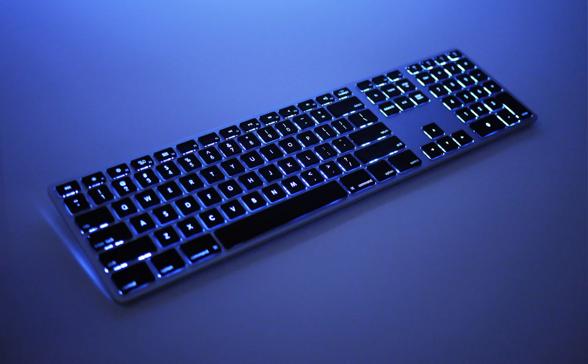 LuminoKey Pro - Illuminate Your Typing Experience